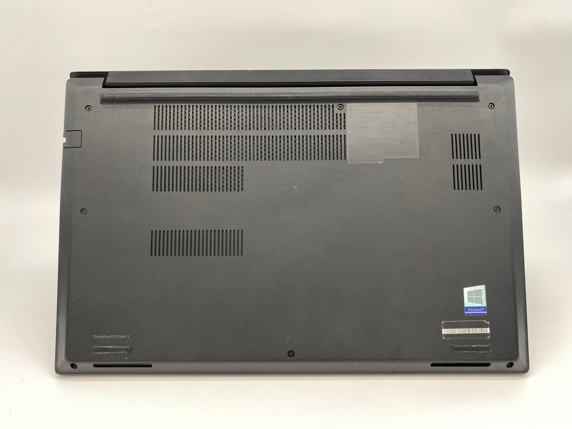 Lenovo ThinkPad E15 Gen 3 | Ryzen 3 5300U | 8GB RAM | 256GB SSD | 15.6" FHD | Win10 My Store