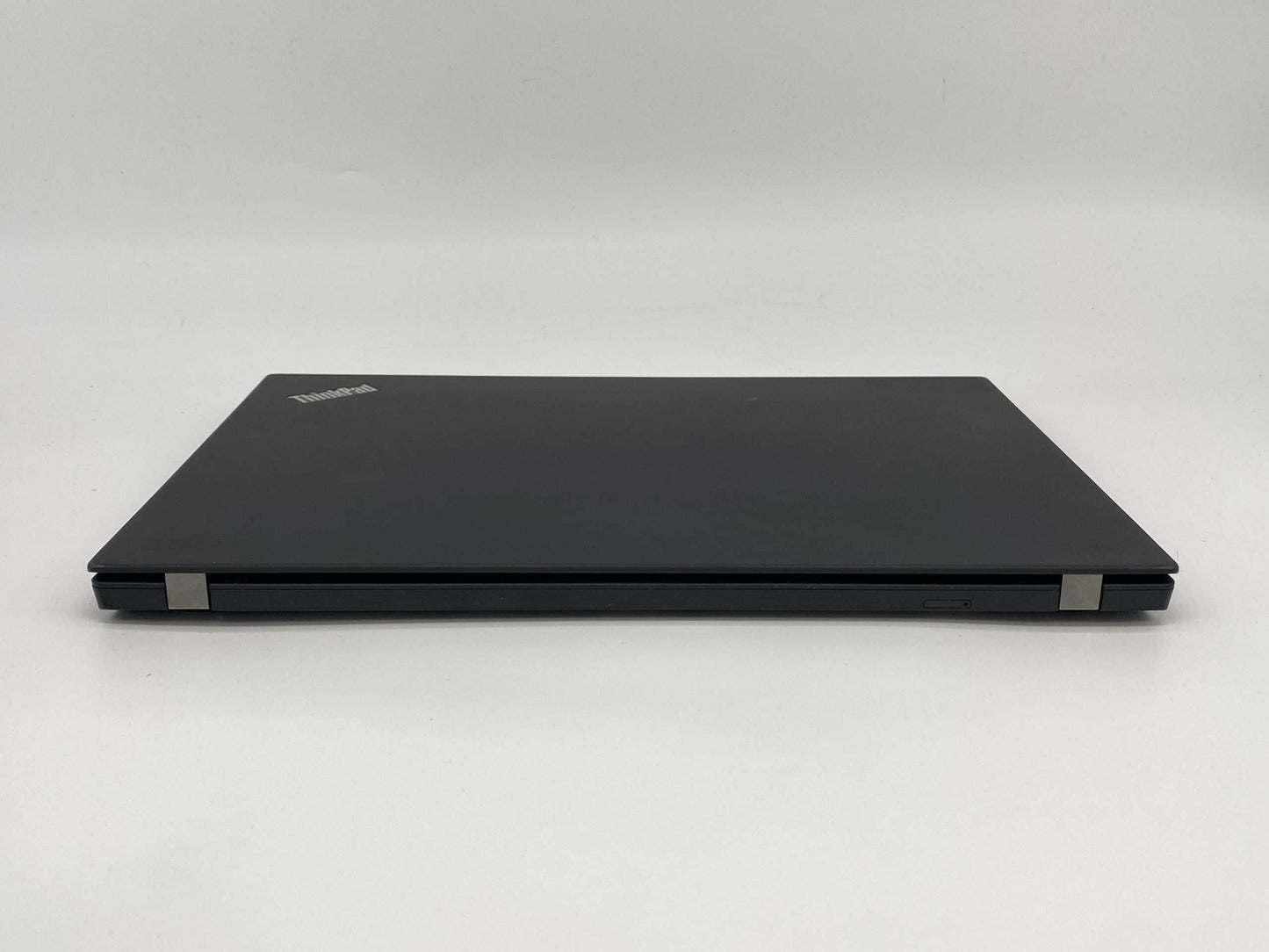 Lenovo ThinkPad T490 | Intel i5-8365U | 16GB RAM | 256GB SSD | 14" Touch IPS | Windows 10