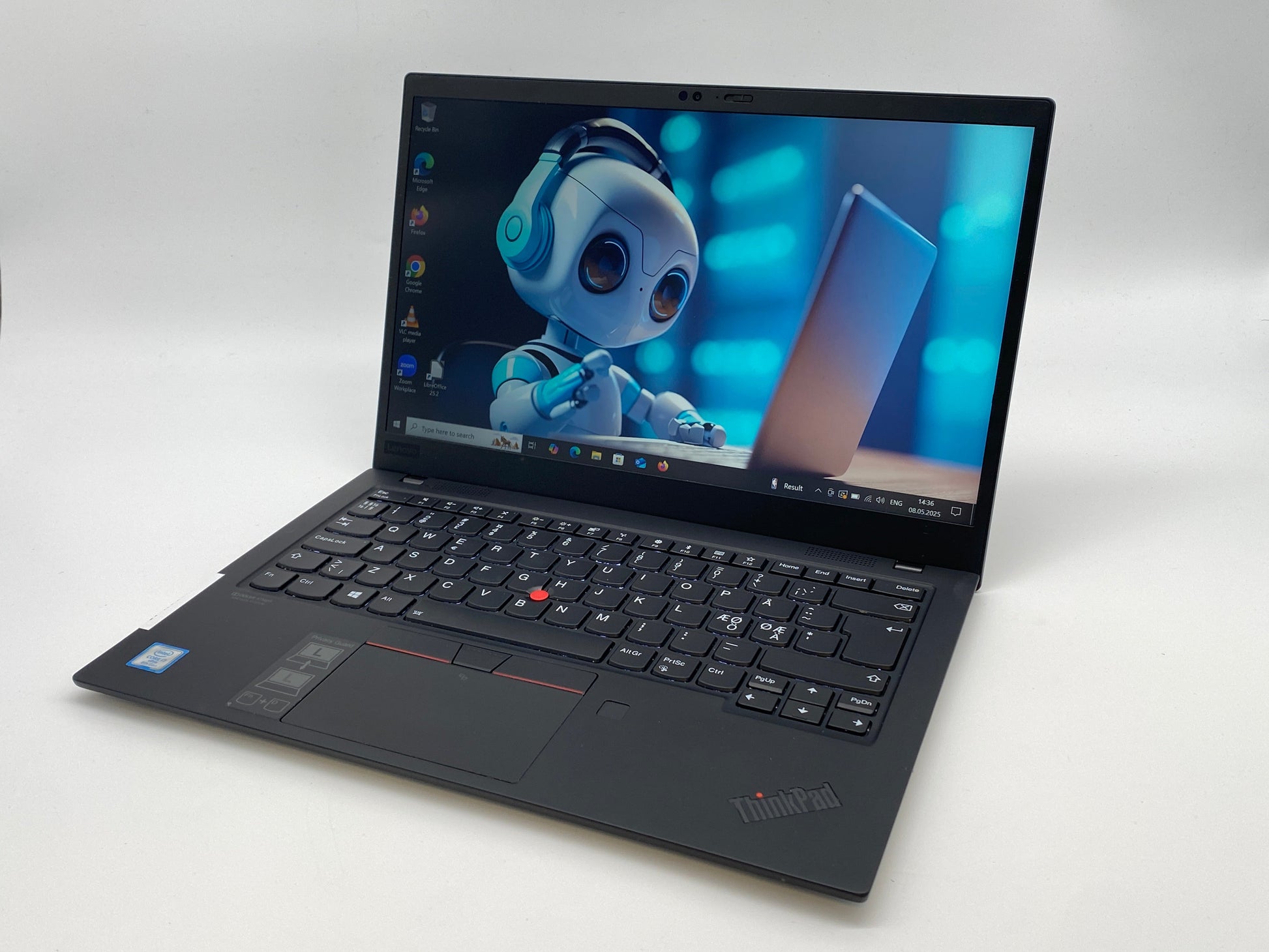Lenovo ThinkPad X1 Carbon 7th Gen | i7-8665U | 16GB RAM | 512GB SSD | 14" FHD My Store